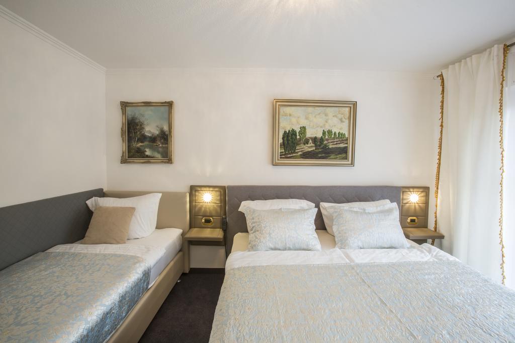 Golden Gapa Central Apartment 4 Garmisch-Partenkirchen Room photo